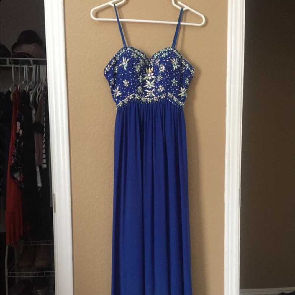 special occasion/ prom/ graduation dress